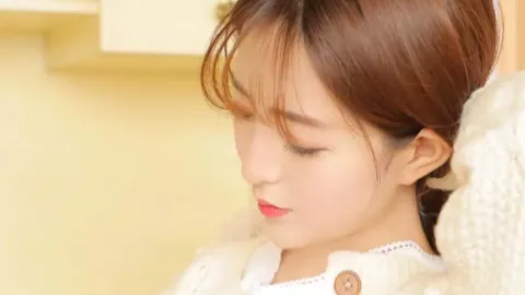 AI克隆奥运冠军带货