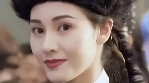 女子高铁站捡到20万元