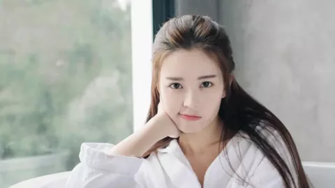 吴艳妮刘翔落泪采访