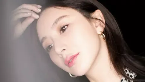 航母女舰员英文喊话