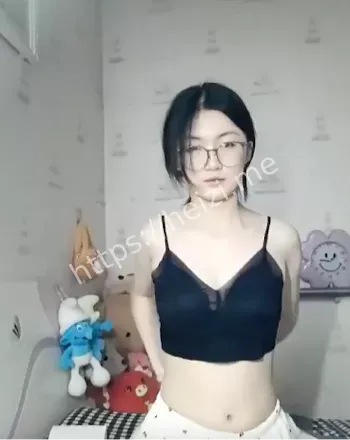 白嫩肌肤
