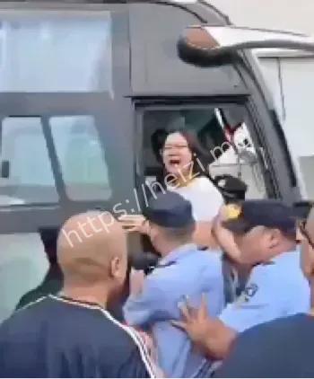 售楼处争执