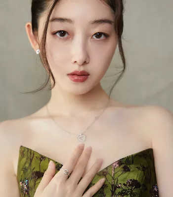 白色蕾丝