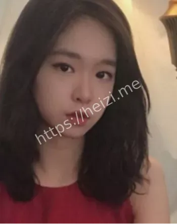 反差美女