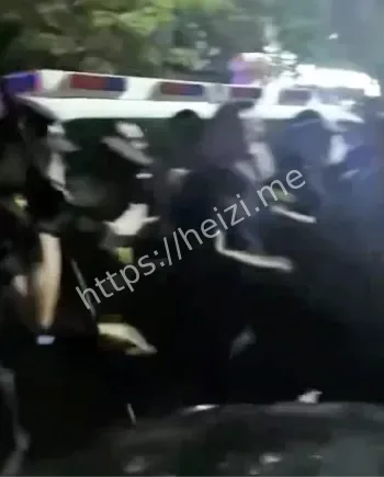 警察冲突