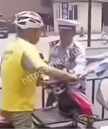 警察压制