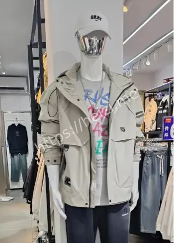 女穿男装
