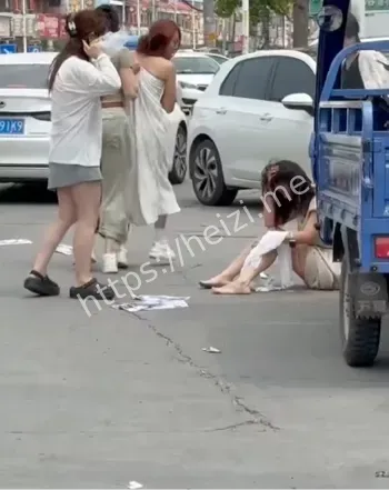 原配打小三