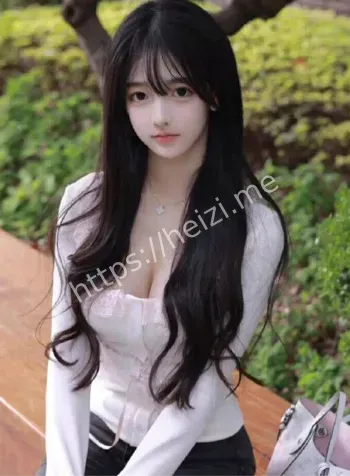李佳薇地下情
