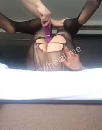 喷水