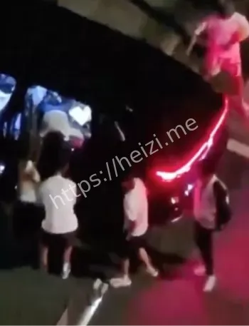 原配带着闺蜜