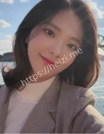 战袍蕾丝