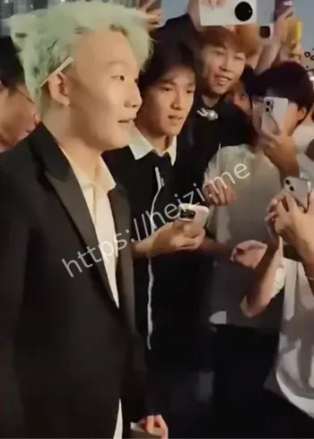 王源演唱会围堵真相