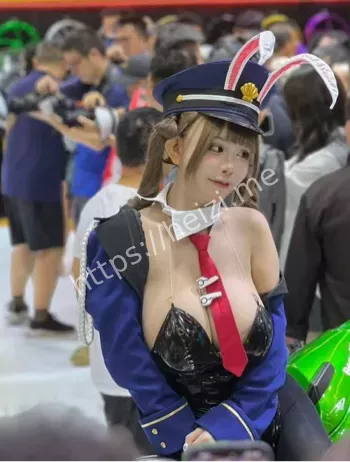 新车发布与试驾体验