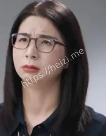 崔丽丽穿战袍丈夫代理