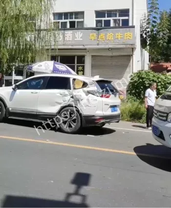 路边老人