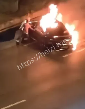 成都小米SU7车祸烧死