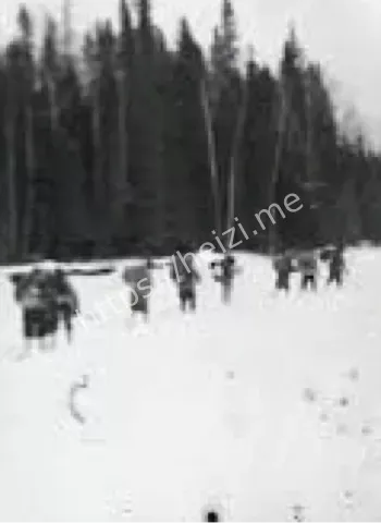 九名登山者诡异身亡