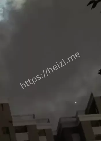 贺兰山不明飞行物