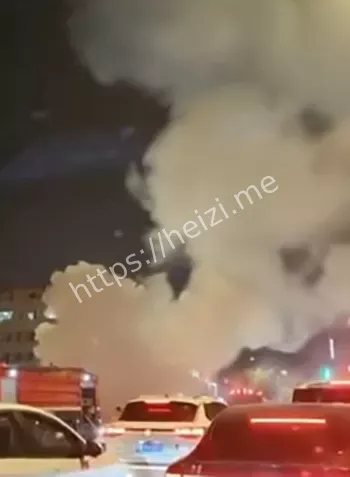 停车场大火