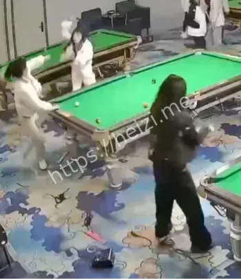 精神小妹生死决斗