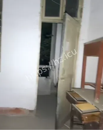 凌晨探访闹鬼校园