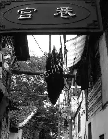 红盖头下藏惊天秘密