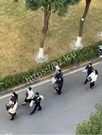 刻银行假章案例