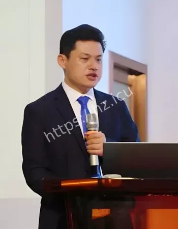 偷情女教师被抓