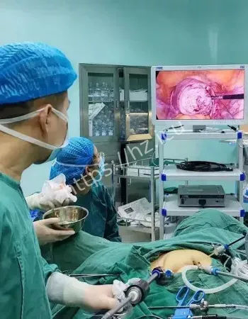 女子妇科手术直播事故