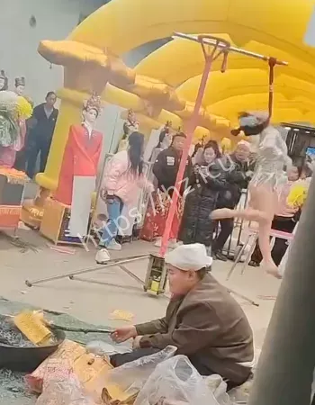 表演舞蹈与杂技