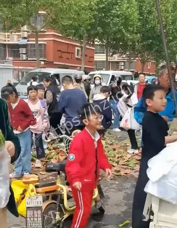 女子疑因离婚恩怨