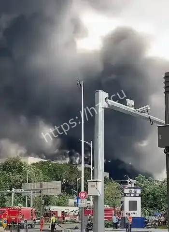 试验报废车辆车库着火