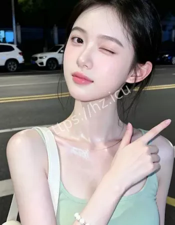 系花被金主用两万LV小包包拿下