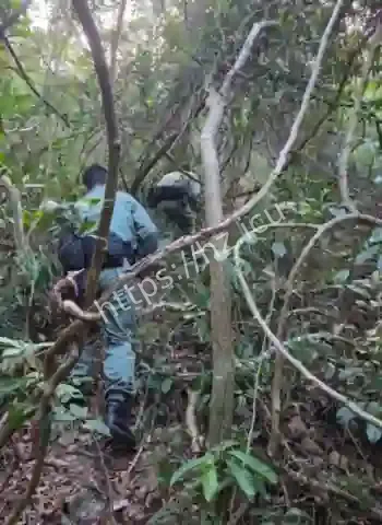 40名干警集体遇险