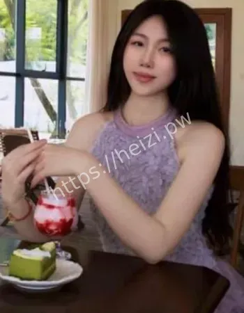 碎花裙女主