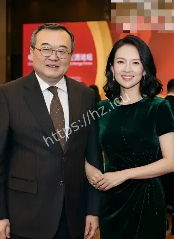 背后权力斗争浮出水面