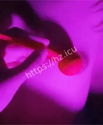 胡诗桐痛哭直播