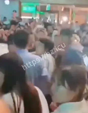 女主播与大哥开房